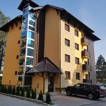 Mountain Dreams アパート